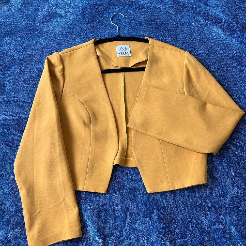 Women's Yellow Blazer